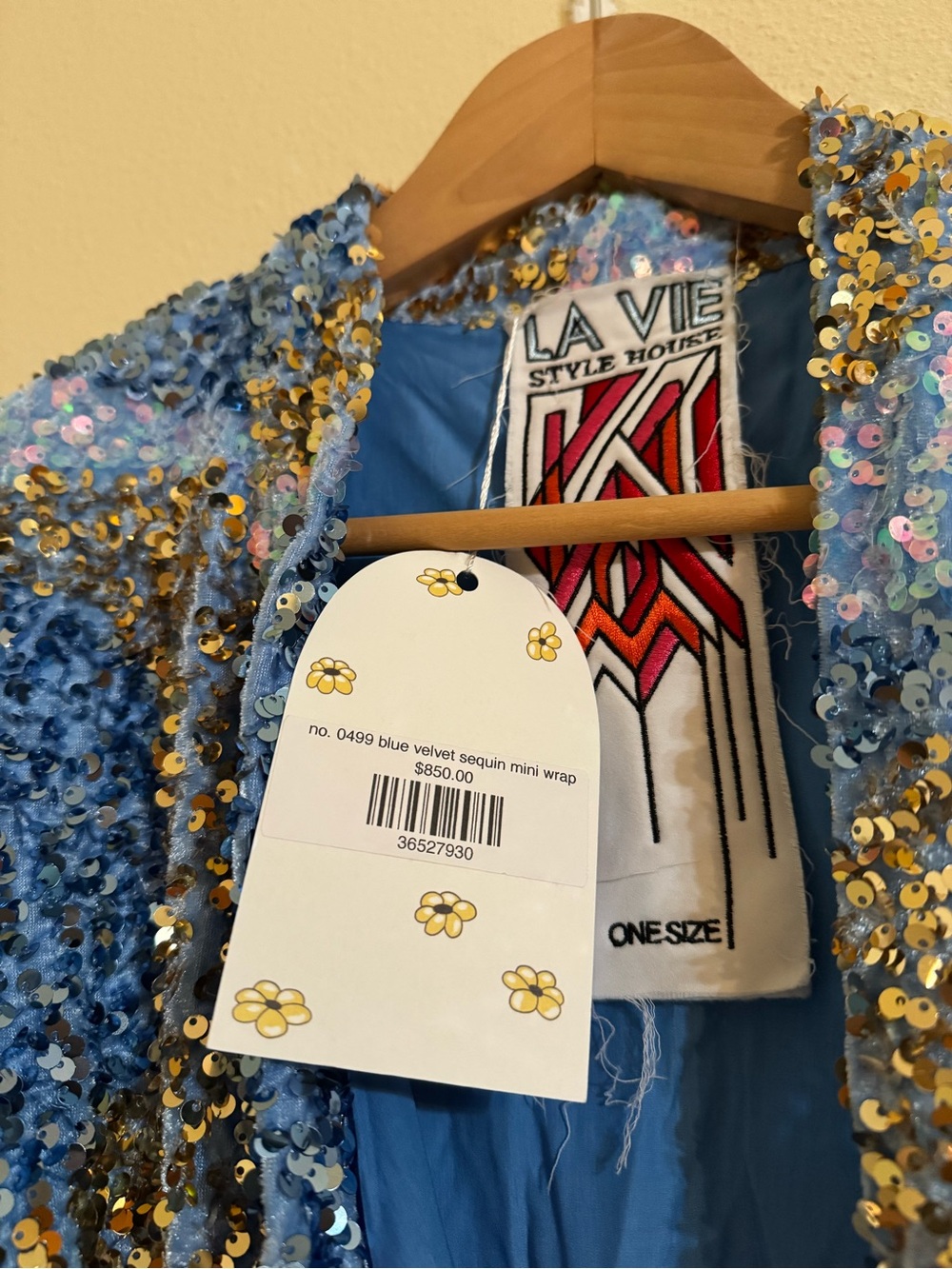 La Vie Style House New Sequin Mini Wrap Dress Blue Velvet One Size - Picture 4 of 7